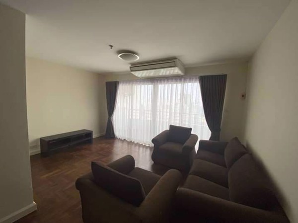 Picture of 2 bed Condo in Top View Tower Khlong Tan Nuea Sub District C018562