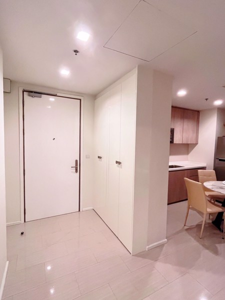 รูปภาพ 2 ห้องนอน คอนโด ในโครงการ Circle Living Prototype เขตราชเทวี แขวงมักกะสัน C018577