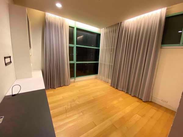 รูปภาพ 4 ห้องนอน Condo ในโครงการ Chatrium Residence Riverside Wat Phraya Krai Sub District C018583