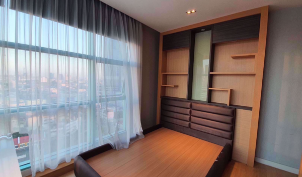 รูปภาพ 4 ห้องนอน Condo ในโครงการ Chatrium Residence Riverside Wat Phraya Krai Sub District C018583