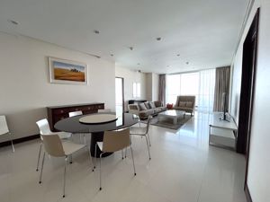 รูปภาพ 2 ห้องนอน Condo ในโครงการ The Park Chidlom Lumphini Sub District C018605