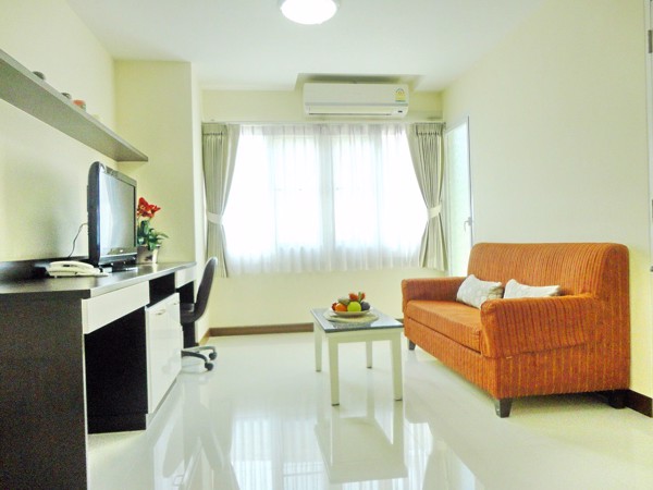 Picture of 2 bed Condo in Charming Resident 2 Phrakhanongnuea Sub District C018630