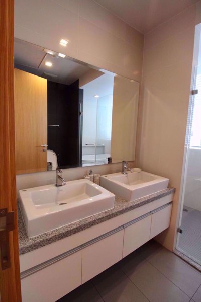 รูปภาพ 2 ห้องนอน Condo ในโครงการ Millennium Residence Khlongtoei Sub District C018633