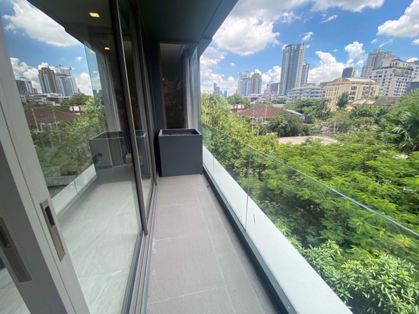 รูปภาพ 2 ห้องนอน Condo ในโครงการ FYNN Sukhumvit 31 Khlong Toei Nuea Sub District C018646