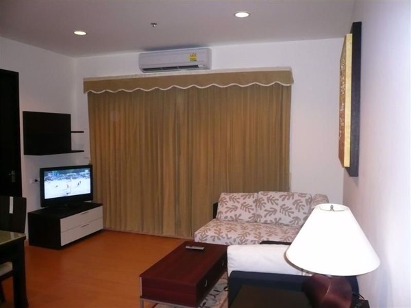 Picture of 1 bed Condo in Baan Klang Krung Siam-Pathumwan Thanonphetchaburi Sub District C018663