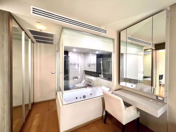 รูปภาพ 1 ห้องนอน Condo ในโครงการ The Address Sathorn Silom Sub District C018674