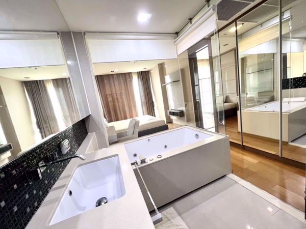 รูปภาพ 1 ห้องนอน Condo ในโครงการ The Address Sathorn Silom Sub District C018674