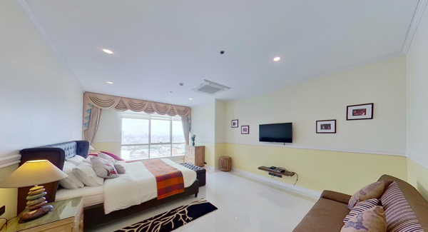 Picture of 3 bed Penthouse in Baan Sathorn Chaopraya Khlong Ton Sai Sub District P018685