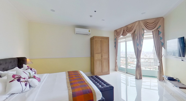 Picture of 3 bed Penthouse in Baan Sathorn Chaopraya Khlong Ton Sai Sub District P018685