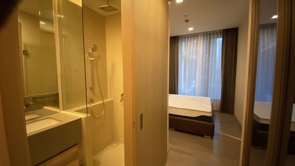 Picture of 1 bed Condo in The ESSE Asoke Khlong Toei Nuea Sub District C018689