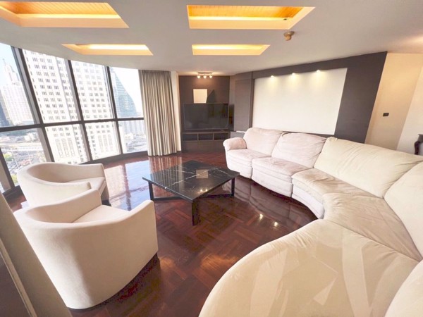 Picture of 4 bed Condo in City Lake Tower Khlongtoei District C018695