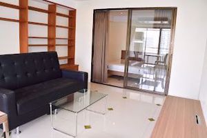 รูปภาพ 2 ห้องนอน Condo ในโครงการ Diamond Tower Silom Sub District C018703