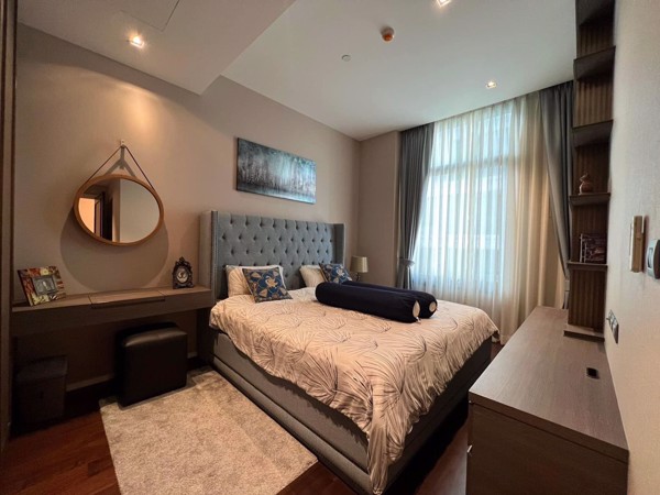 Picture of 1 bed Condo in The Diplomat 39 Khlong Tan Nuea Sub District C018717