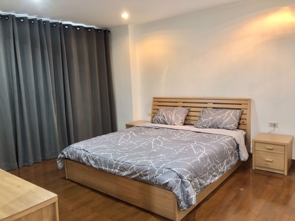 Picture of 1 bed Condo in Baan Siri Sukhumvit 13 Khlong Toei Nuea Sub District C018721