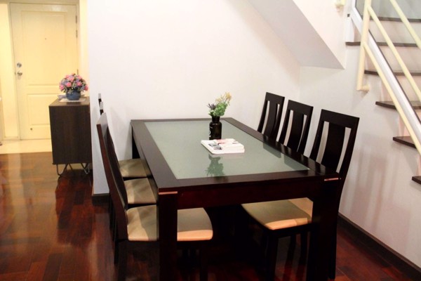 รูปภาพ 3 ห้อง Duplex in K House Apartment (Thonglor 25) Khlong Tan Nuea Sub District D018749