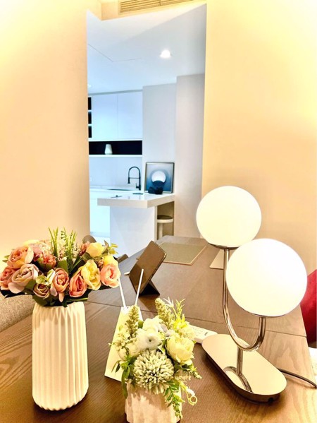 Picture of 1 bed Condo in Noble Ploenchit Lumphini Sub District C018761