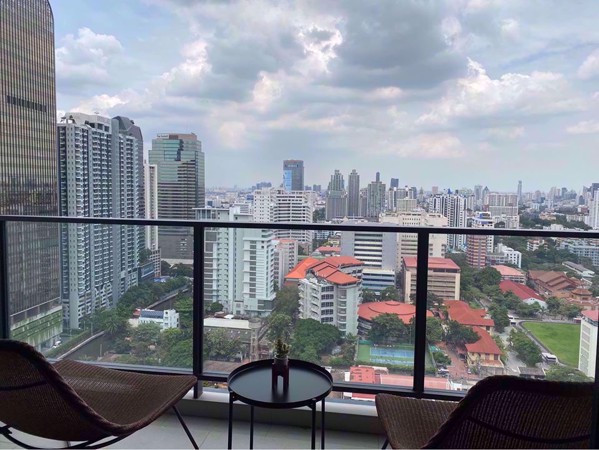 Picture of 2 bed Condo in The Lofts Asoke Khlong Toei Nuea Sub District C018778