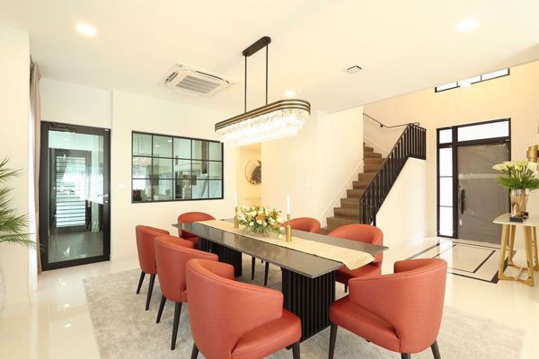 Picture of 4 bed House in Nantawan Rama 9 - New Krungthepkretha  Prawet Sub District H018786