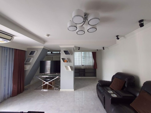 รูปภาพ 3 ห้องนอน Condo ในโครงการ Supalai Place Condominium Khlong Tan Nuea Sub District C018801