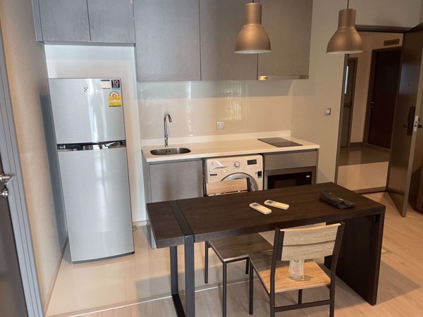 Picture of 2 bed Condo in Rhythm Rangnam Thanonphayathai Sub District C018835