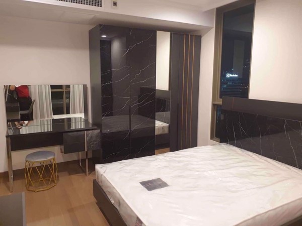 รูปภาพ 2 ห้องนอน Condo ในโครงการ Supalai Oriental Sukhumvit 39 Khlong Tan Nuea Sub District C018874