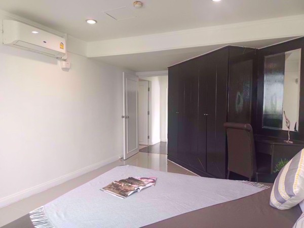 รูปภาพ 3 ห้องนอน Condo ในโครงการ The Waterford Park Sukhumvit 53 Khlong Tan Nuea Sub District C018901