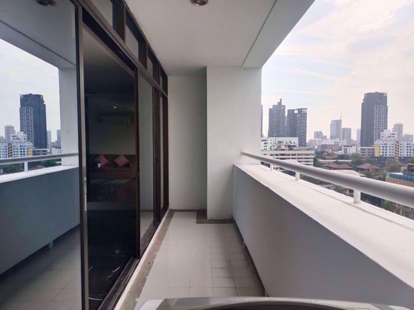 รูปภาพ 3 ห้องนอน Condo ในโครงการ The Waterford Park Sukhumvit 53 Khlong Tan Nuea Sub District C018901