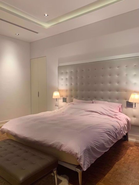 Picture of 2 bed Condo in The Ritz-Carlton Residences at MahaNakhon Bang Rak District C018917