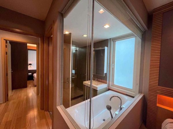 Picture of 2 bed Condo in Siri at Sukhumvit Phra Khanong Sub District C018938