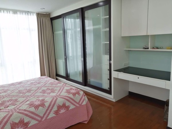 Picture of 3 bed Condo in Grand Langsuan Lumphini Sub District C018905