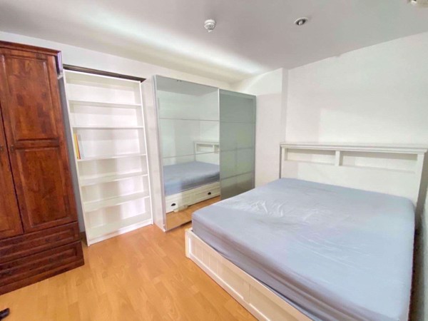 Picture of 2 bed Condo in Supalai Place Condominium Khlong Tan Nuea Sub District C018944