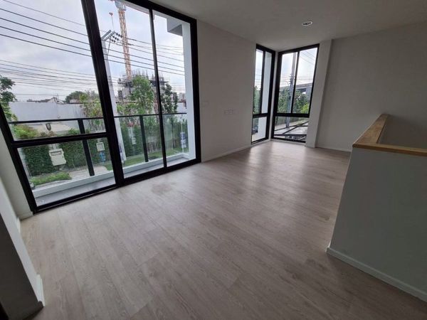 Picture of 3 bed House in Nue Noble Connex House Don Mueang  Sao Thong Hin Sub District H018949