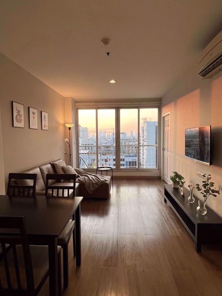 Picture of 2 bed Condo in Life @ Ratchada - Huay Kwang Huai Khwang Sub District C018957