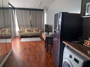 Picture of 1 bed Condo in President Place Pathum Wan District C018970