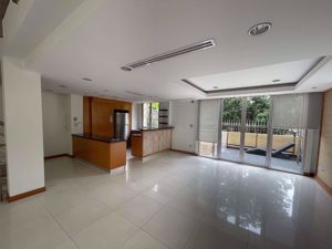 รูปภาพ 3 bed House in The Lofts Sathorn  Yan Nawa District H018995