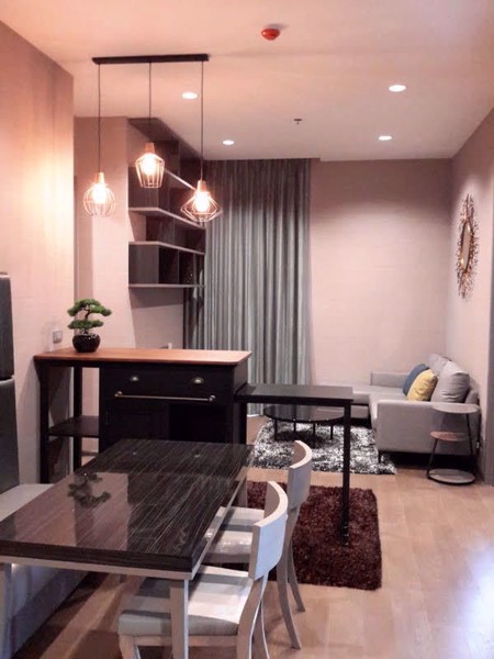 รูปภาพ 3 ห้องนอน Condo ในโครงการ The Diplomat Sathorn Silom Sub District C019018