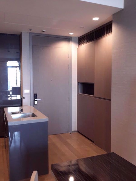 รูปภาพ 3 ห้องนอน Condo ในโครงการ The Diplomat Sathorn Silom Sub District C019018