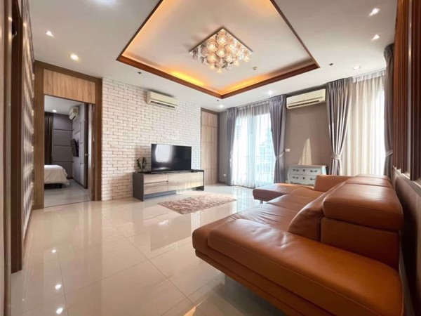 Picture of 3 bed Condo in Villa Asoke Makkasan Sub District C019034