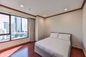 Picture of 3 bed Condo in Baan Chao Praya Khlong San Sub District C019047