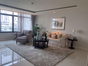 Picture of 3 bed Condo in Romsai Residence Khlong Tan Nuea Sub District C019083