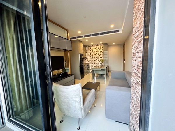 Picture of 2 bed Condo in M Silom Suriyawong Sub District C019012