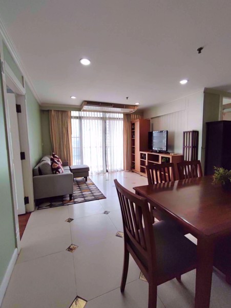 Picture of 2 bed Condo in Baan Prompong Khlong Tan Nuea Sub District C019074