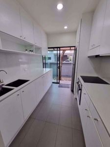 Picture of 3 bed House in Bann Lumpini Suanluang Rama 9  Nongbon Sub District H019102