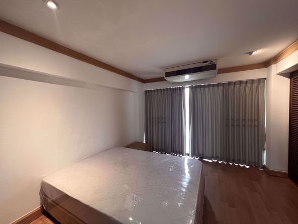 Picture of 3 bed Duplex in Yada Residential Khlong Tan Nuea Sub District D019134