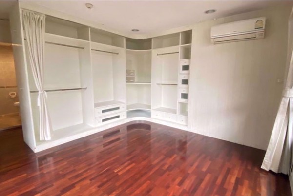 Picture of 3 bed Condo in Baan Chan Khlong Tan Nuea Sub District C019135