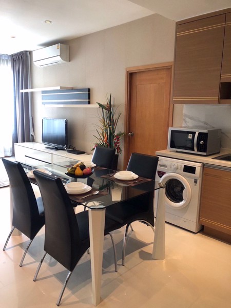 Picture of 1 bed Condo in The Emporio Place Khlongtan Sub District C014149