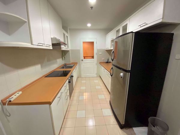 Picture of 2 bed Condo in Grand Langsuan Lumphini Sub District C019186