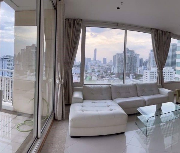 รูปภาพ 2 ห้องนอน Condo ในโครงการ The Empire Place Yan Nawa Sub District C019211