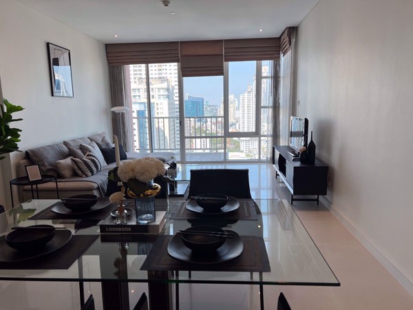 Picture of 2 bed Condo in Fullerton Sukhumvit Khlongtoei Sub District C019231