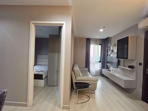 Picture of 2 bed Condo in The Signature by URBANO Samsennai Sub District C019233